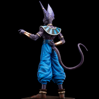 Vue arrière trois-quarts de Beerus et de sa tenue