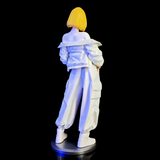 Vue arrière complète de la figurine C-18 sur son socle