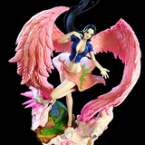 Vue d’ensemble de Nico Robin après l’ellipse avec ailes roses déployées